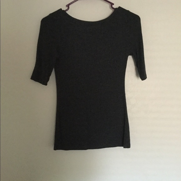Old Navy Half Sleeve Top Size XS - Picture 2 of 3